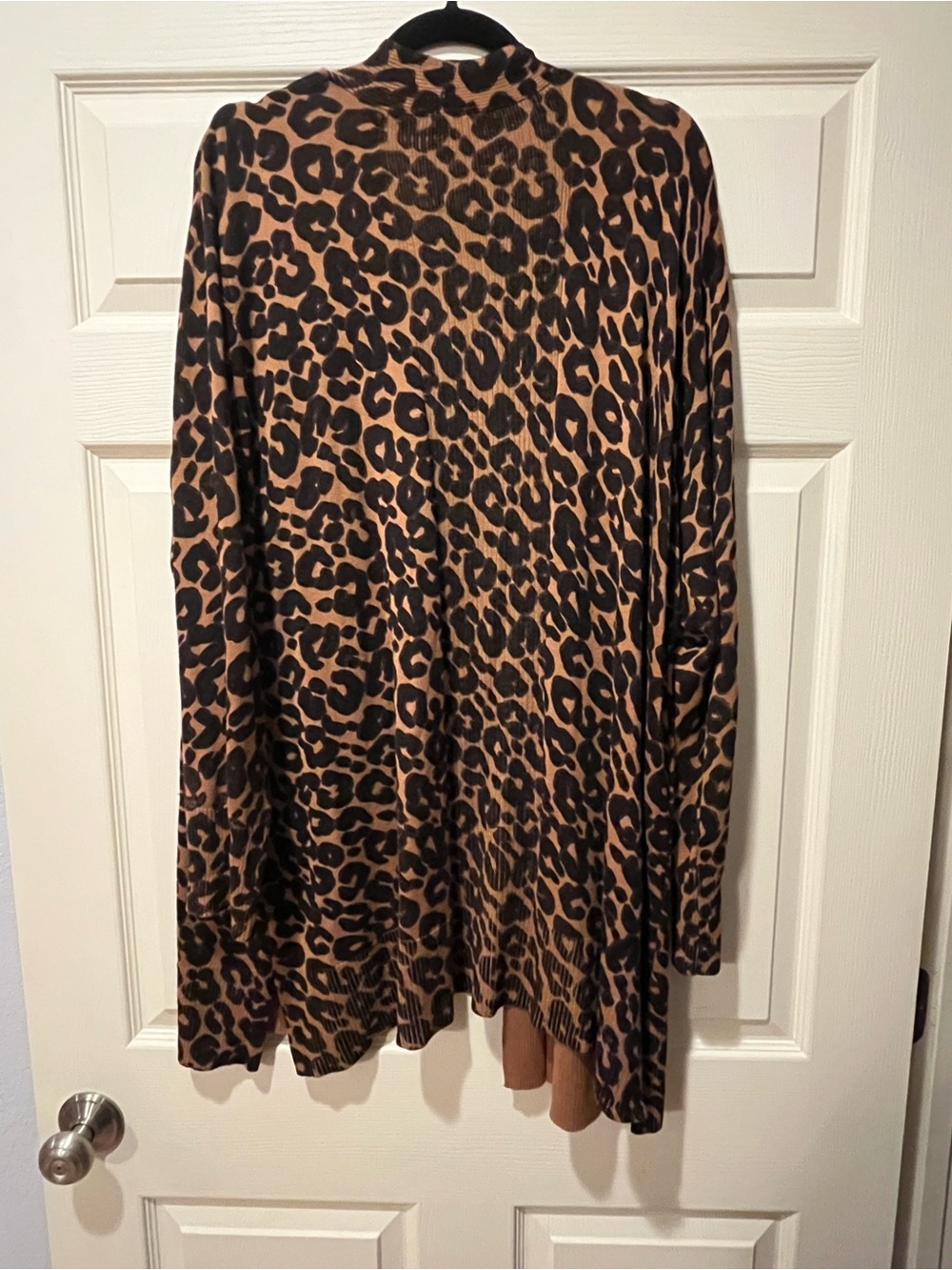 Terra & Sky Leopard Print Open Front Cardigan - Brown & Black - Picture 2 of 3